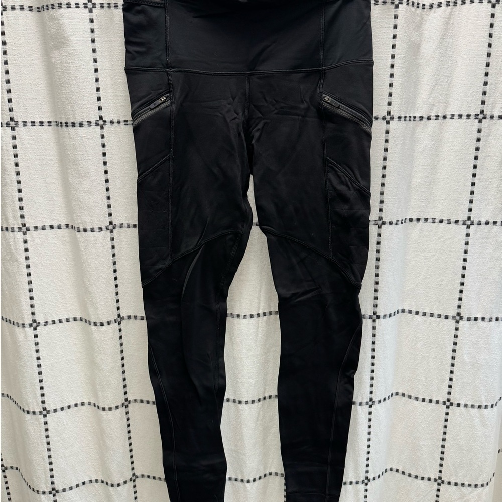 Lululemon thermal legging with pockets